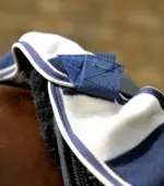 PREMIER EQUINE Vellus Egzersiz Blanketi -- Lacivert/Beyaz -- XL Beden - Görsel 2